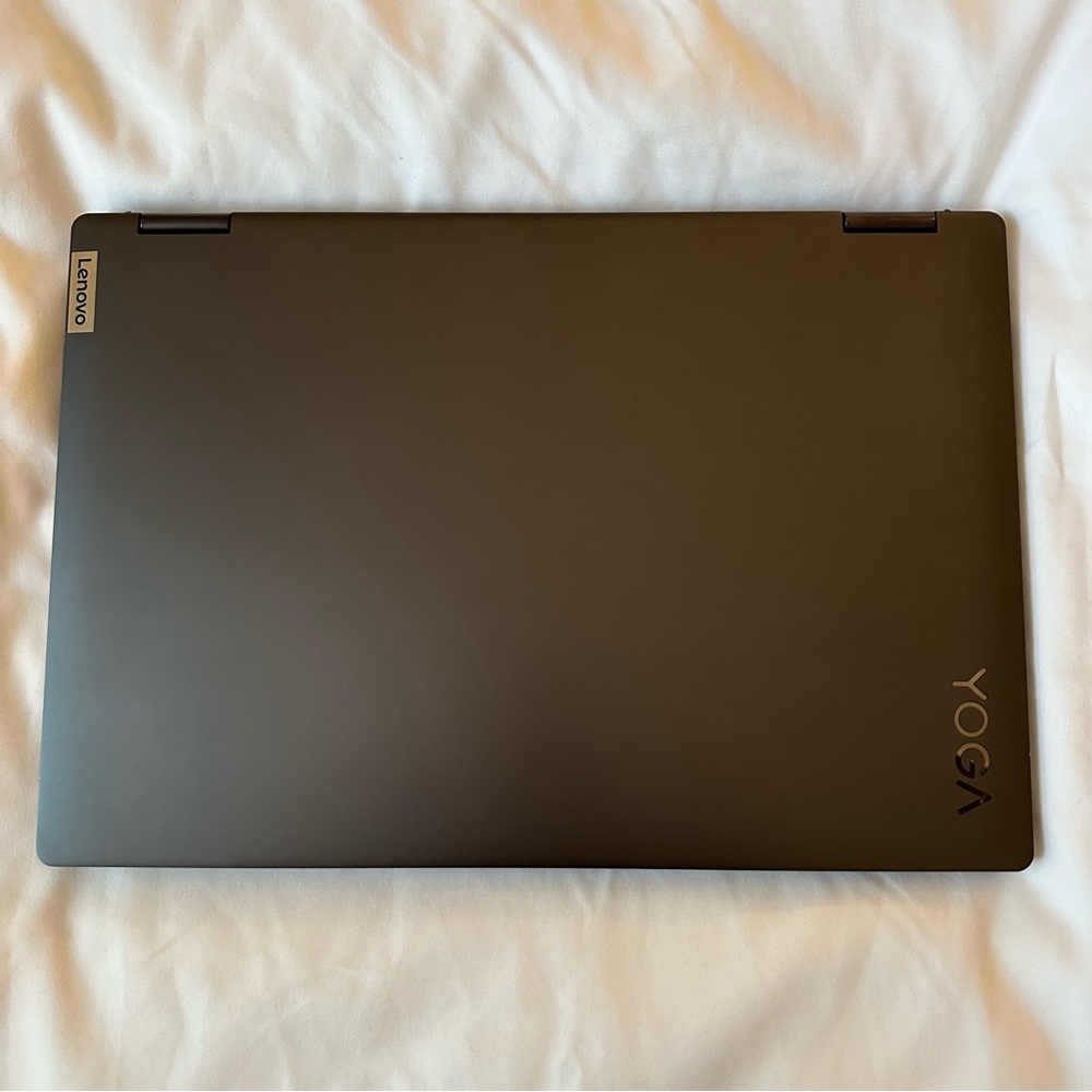 Lenovo Laptop - Yoga 7i